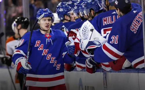 «Рейнджерс» рано расслабились. Но Панарин – лучший в НХЛ среди землян