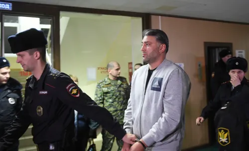 Российского чемпиона посадили на 16 лет. Он устроил в Москве смертельную перестрелку