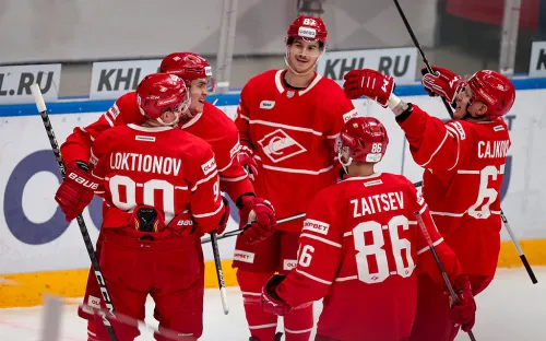 Новый рекорд «Спартака» в КХЛ. Дубль Голдобина добил «Ладу» 