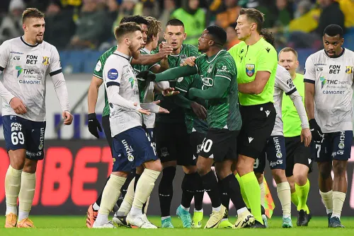 Подарок для «Зенита». Глупейшее удаление может лишить «Краснодар» лидерства