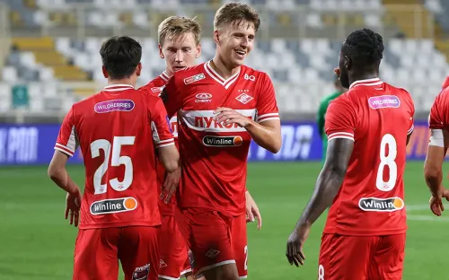 «Спартак» зажигает на Зимнем кубке. Правда соперник явно поскупился на основной состав