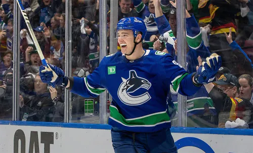 Задоров критиковал Россию. В США получил жирный контракт в колыбели демократии