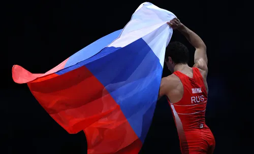 МОК подставил российских борцов. Атлеты отказались от позорного предложения