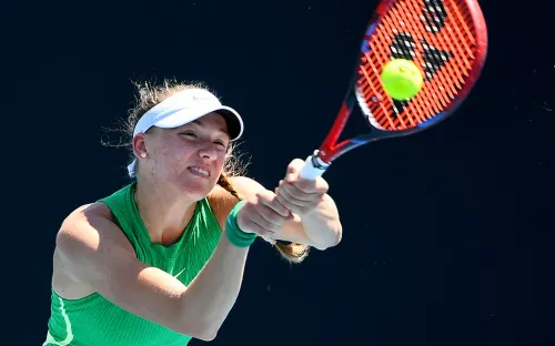 Юная россиянка зажигает в Мельбурне. Корнеева дебютирует на взрослом «Большом шлеме»