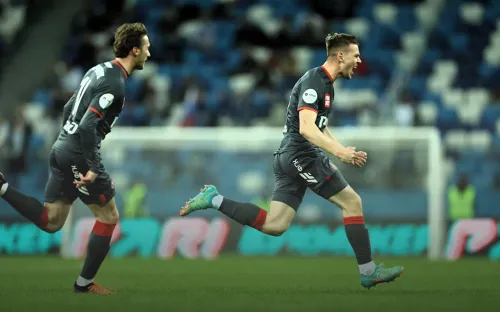 Короли камбэков. Галактионов чудом спас «Локомотив» от поражения против бывшей команды