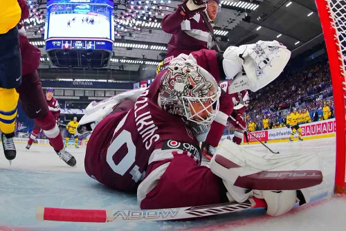 Латвийцы ненавидят КХЛ. Поэтому и пропускают на ЧМ 15 шайб в двух матчах