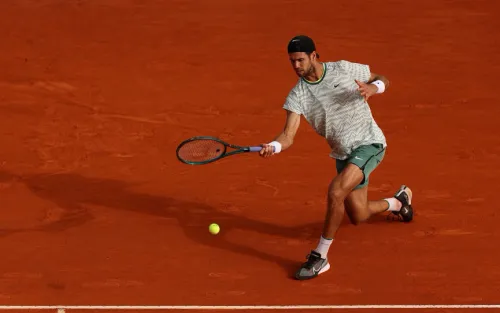 Хачанов во втором круге «Ролан Гаррос». Своего индийского соперника он даже не заметил