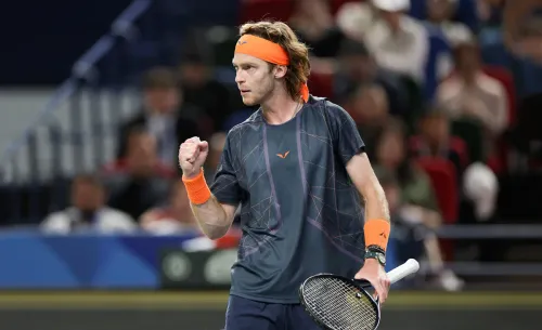 Рублёв обыграл лучшего друга. Болгарин почти не сопротивлялся