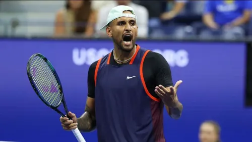 Скандальный теннисист получил травму при ограблении… Его мамы, пока бегал по дому