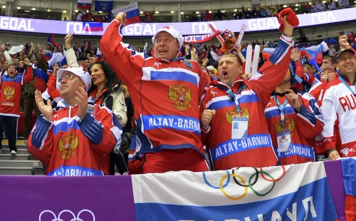 «Радуется нашей победе, как своей». Смелый поступок украинского фаната восхитил Россию