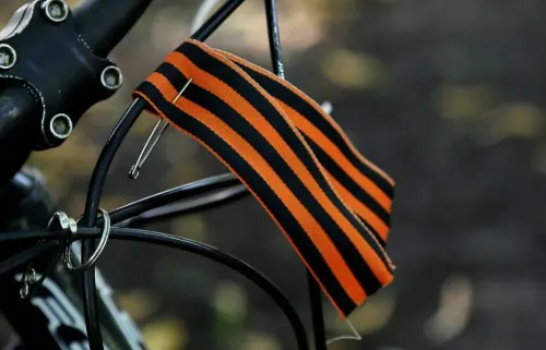 На турнире в Эстонии обнулили результаты россиянина. Он выступал с георгиевской лентой