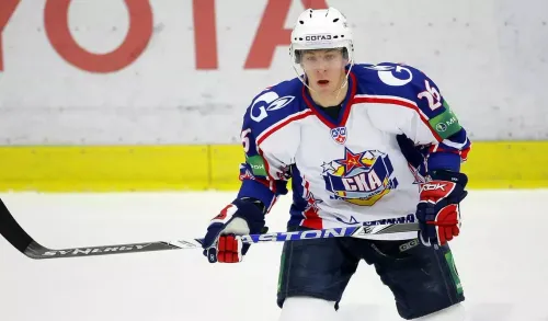 Российский хоккеист трагически погиб на руках возлюбленной. Скорая ехала слишком долго