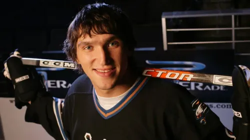 В США для Овечкина купили личного телохранителя. Последней каплей стал наглый удар в пах