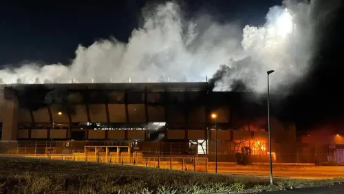 Фанаты бывшей команды Шалимова сожгли стадион. Они не смогли смириться с поражением