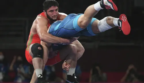Спорт, в котором нам рады. Что стоит ожидать от чемпионата мира по борьбе — 2023