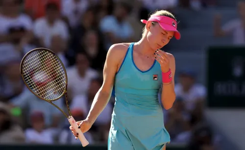 Русская теннисистка «подарила» трофей испанке. Соперница оказалась на турнире случайно