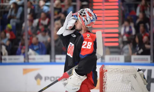 Федотов вышел на лёд. ЦСКА заставит IIHF считаться с законами РФ