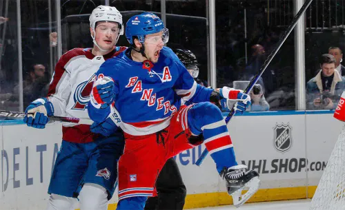 Нью-Йорк без ума от Хлебушка. Панарин вновь забил и вписал своё имя в историю «Рейнджерс»