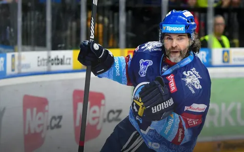 Фантастический рекорд Ягра. Экс-форвард «Авангарда» превзошёл Горди Хоу