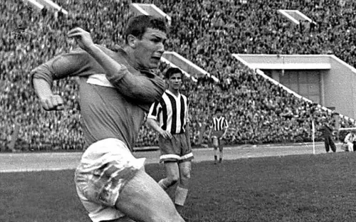 Лучший бомбардир «Спартака» оказался за решёткой. В тюрьме его чуть не убили украинцы