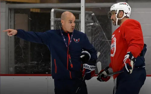 Рекорд Овечкина искусственно тормозят. Причина — канадский тренер «Вашингтона»